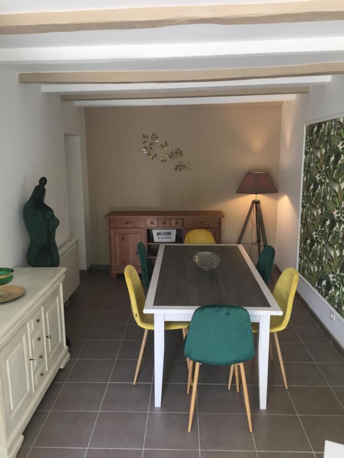 Saint-Savinien De Charme Et D'Eau B&B 외부 사진