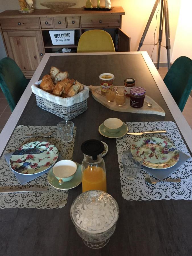 Saint-Savinien De Charme Et D'Eau B&B 외부 사진