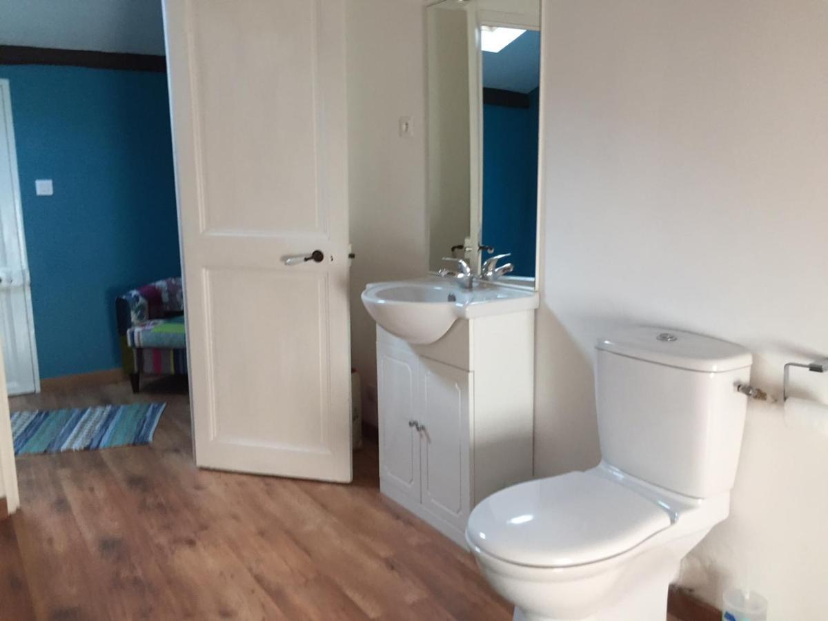 Saint-Savinien De Charme Et D'Eau B&B 외부 사진