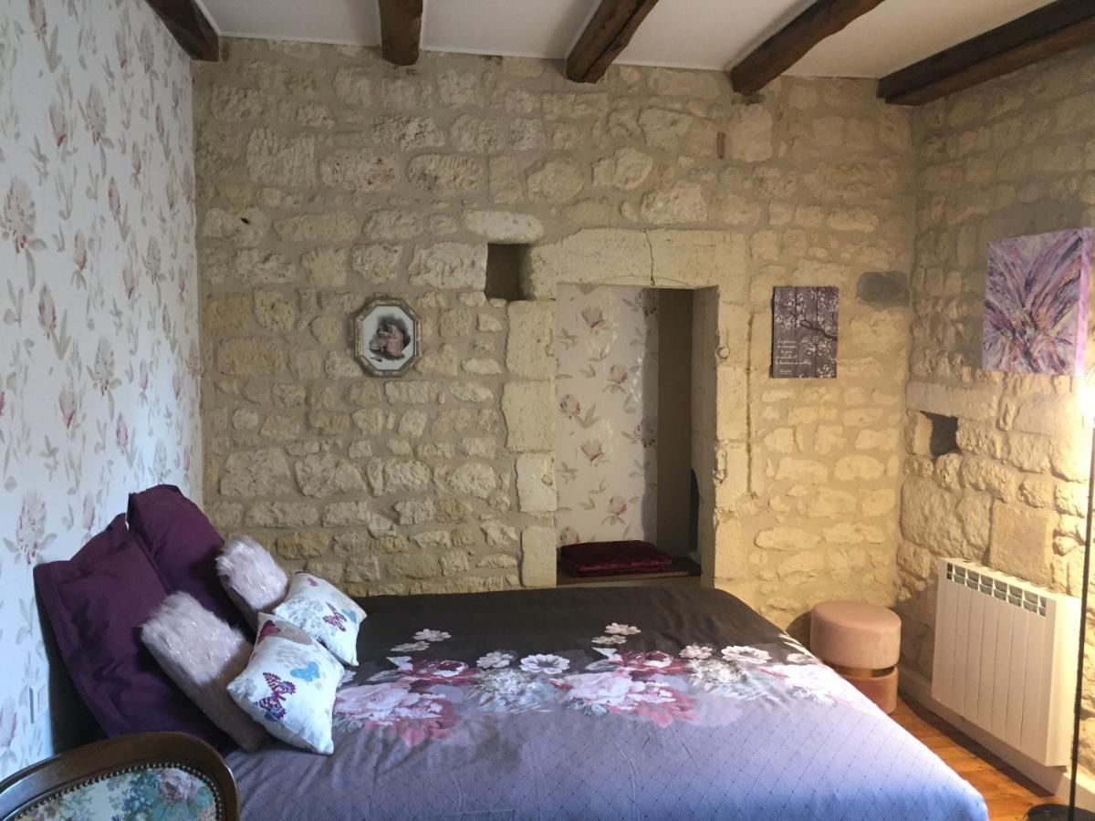 Saint-Savinien De Charme Et D'Eau B&B 외부 사진